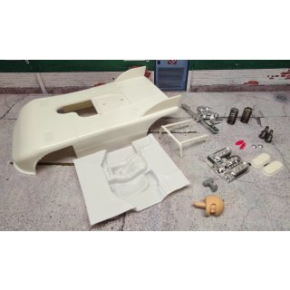 Slotclassics Karosserie Bausatz White Kit Porsche 908 mit Heckfinnen